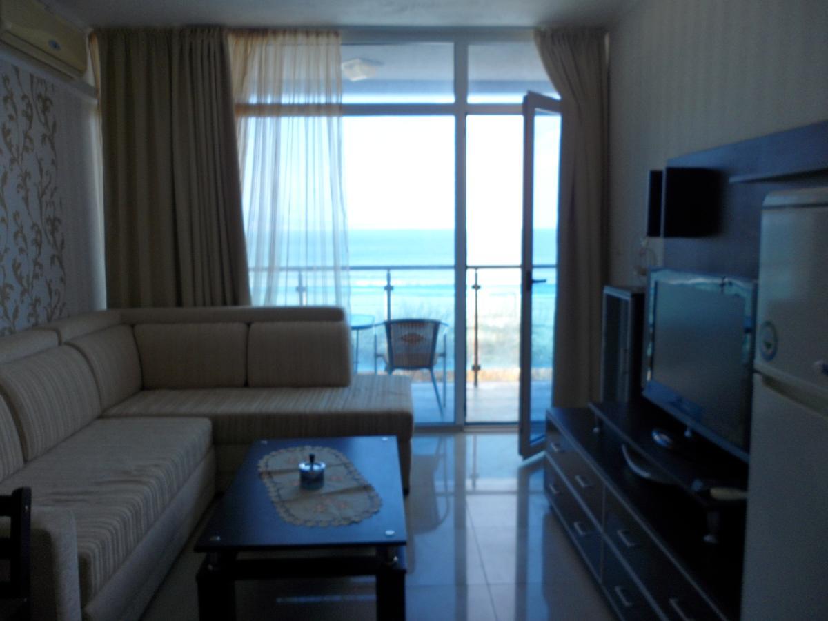 Apartment Sianie В Центъра На Слънчев Бряг, Само На Няколко Крачки От Плажа Esterno foto