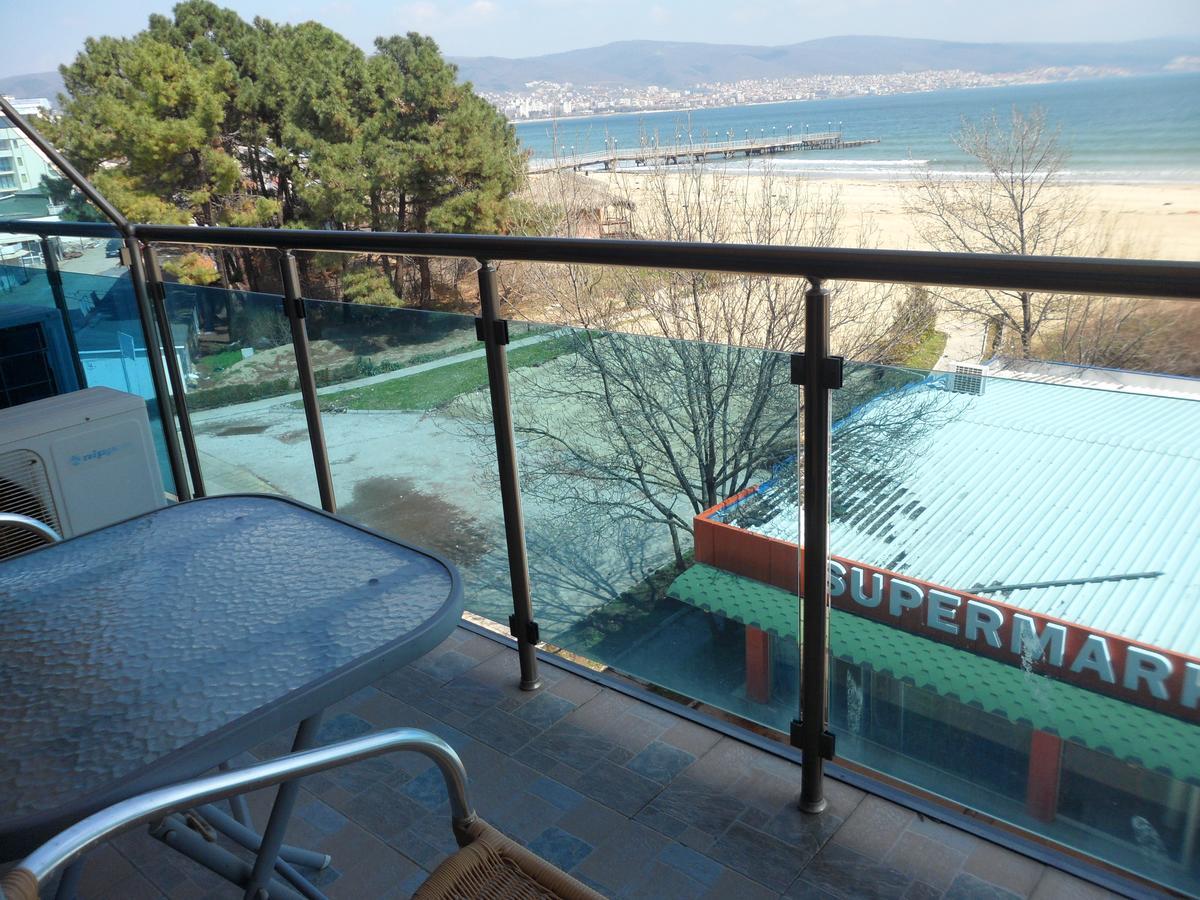 Apartment Sianie В Центъра На Слънчев Бряг, Само На Няколко Крачки От Плажа Esterno foto