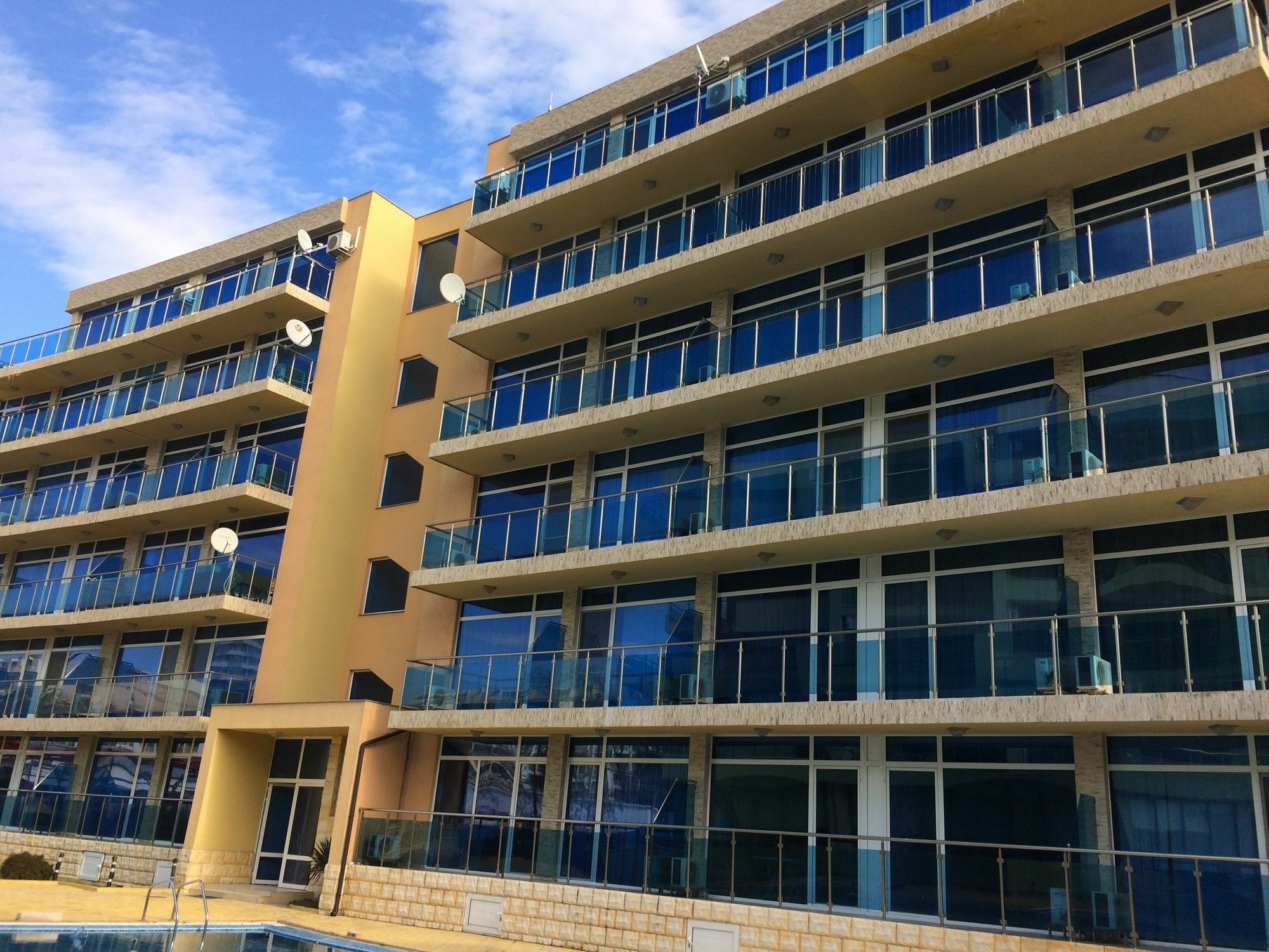 Apartment Sianie В Центъра На Слънчев Бряг, Само На Няколко Крачки От Плажа Esterno foto